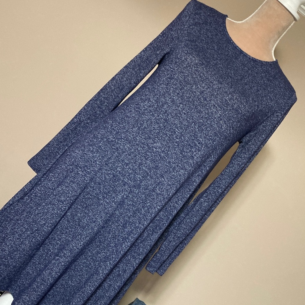 ⭐️⭐️ Old Navy Navy Blue Sweater Dress - size Small